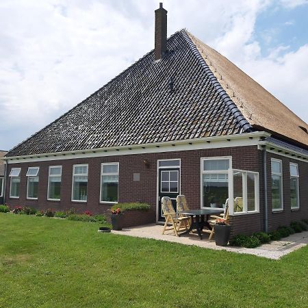 Iefjeshoeve Petten Buitenkant foto