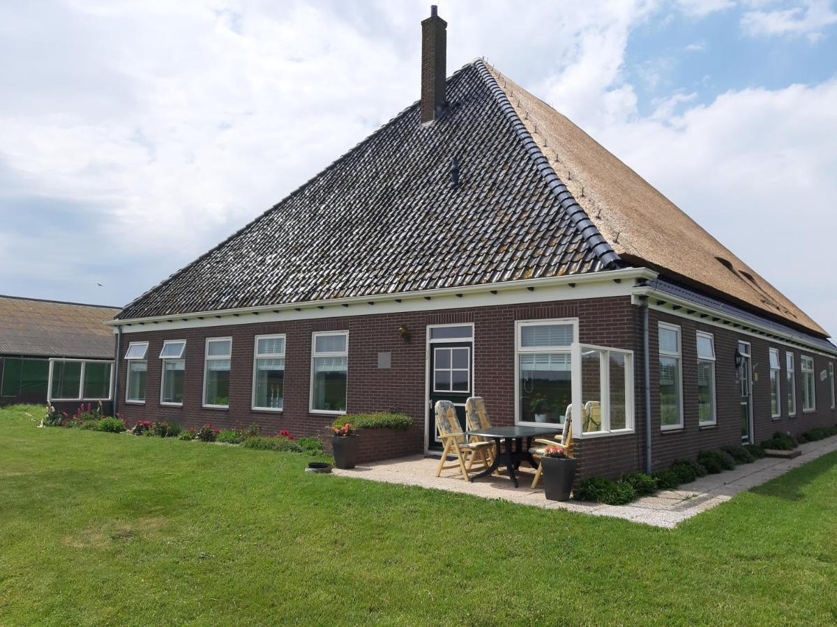 Iefjeshoeve Petten Buitenkant foto